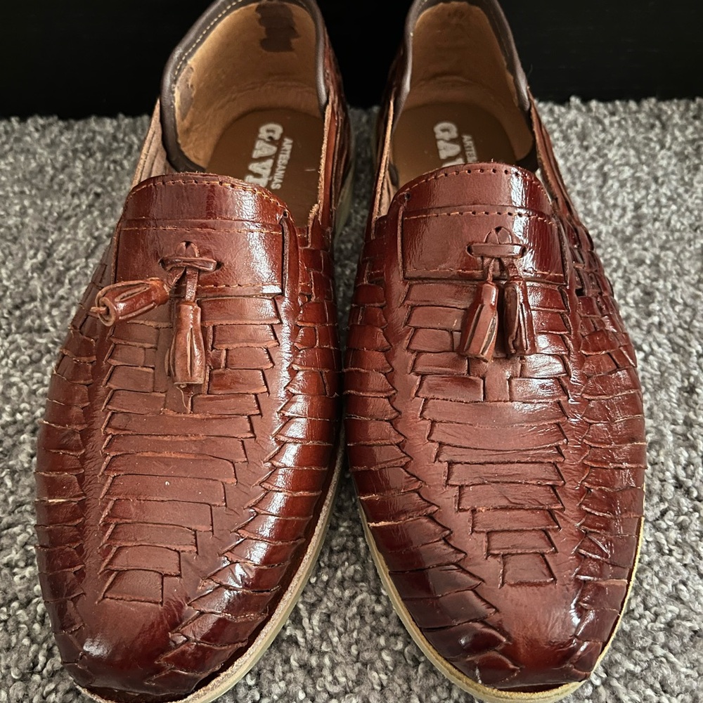 Clarks Men's Woven Brown Tassel Loafers